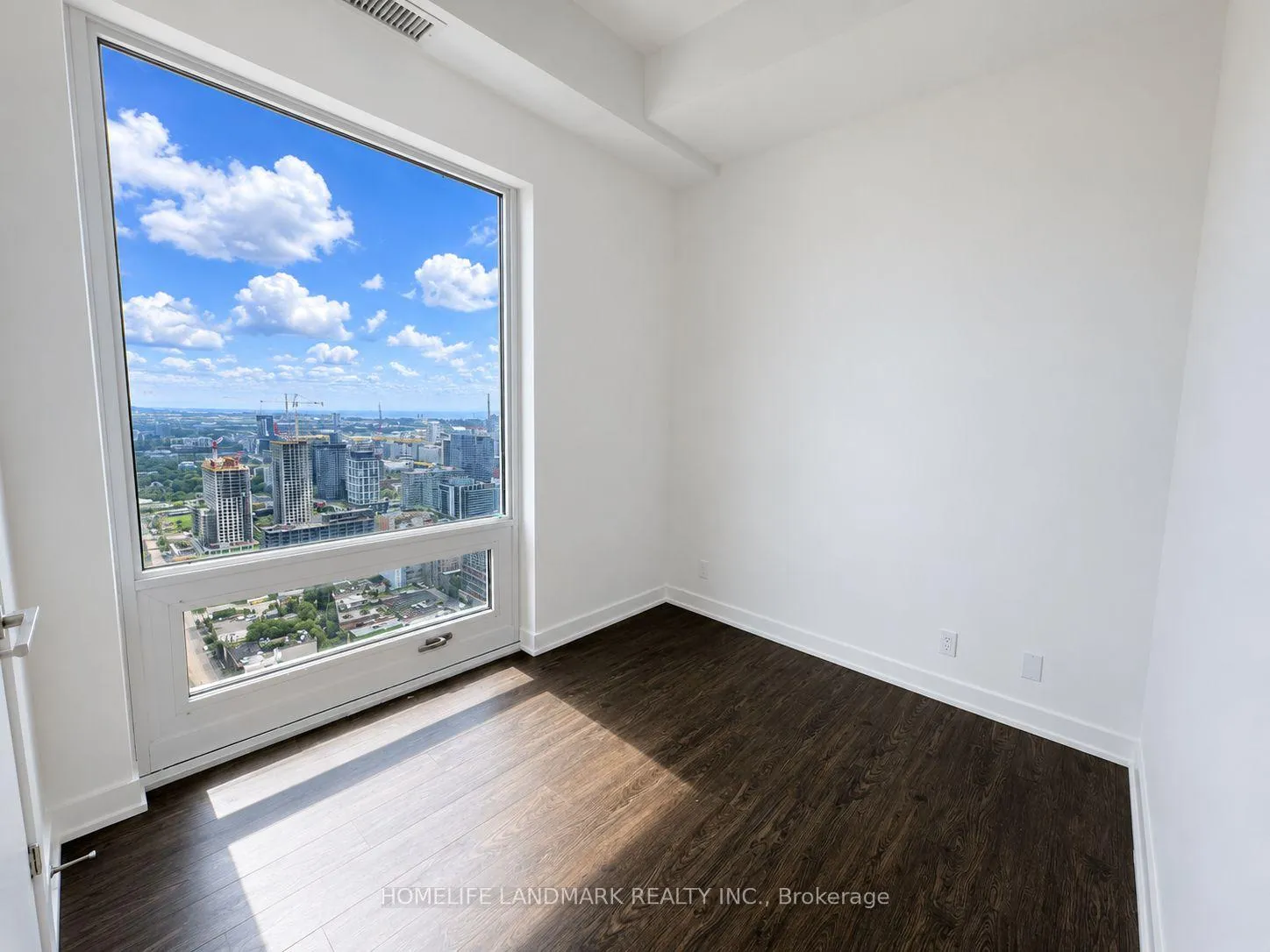 Photo 5 of Unit 5202, 88 Queen Street E, Toronto, Church-Yonge Corridor — HOMEH