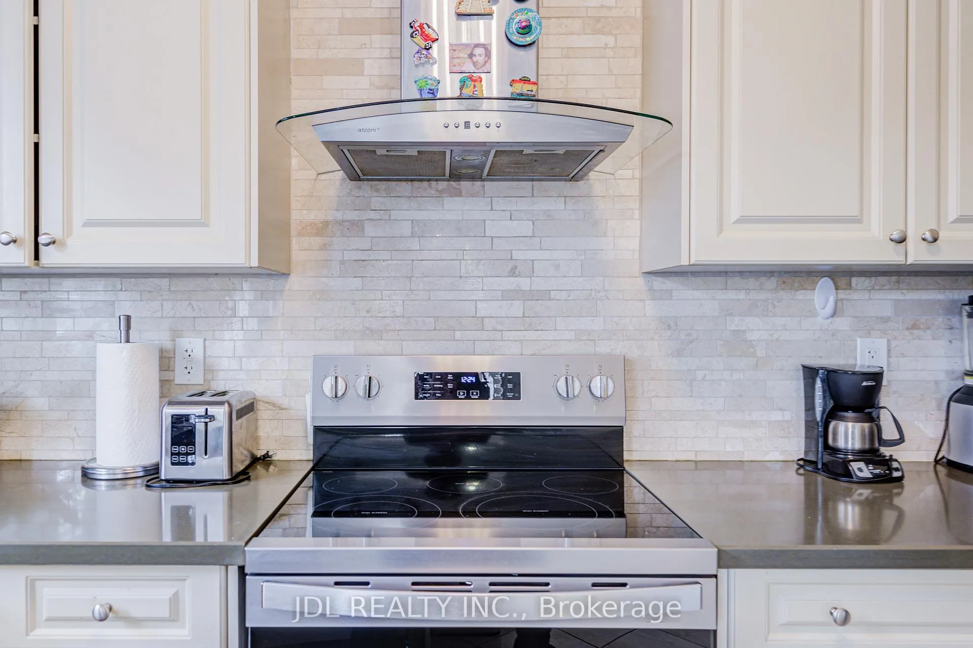 Photo 20 of 1139 Cenotaph Boulevard, Newmarket, Stonehaven-Wyndham — HOMEH