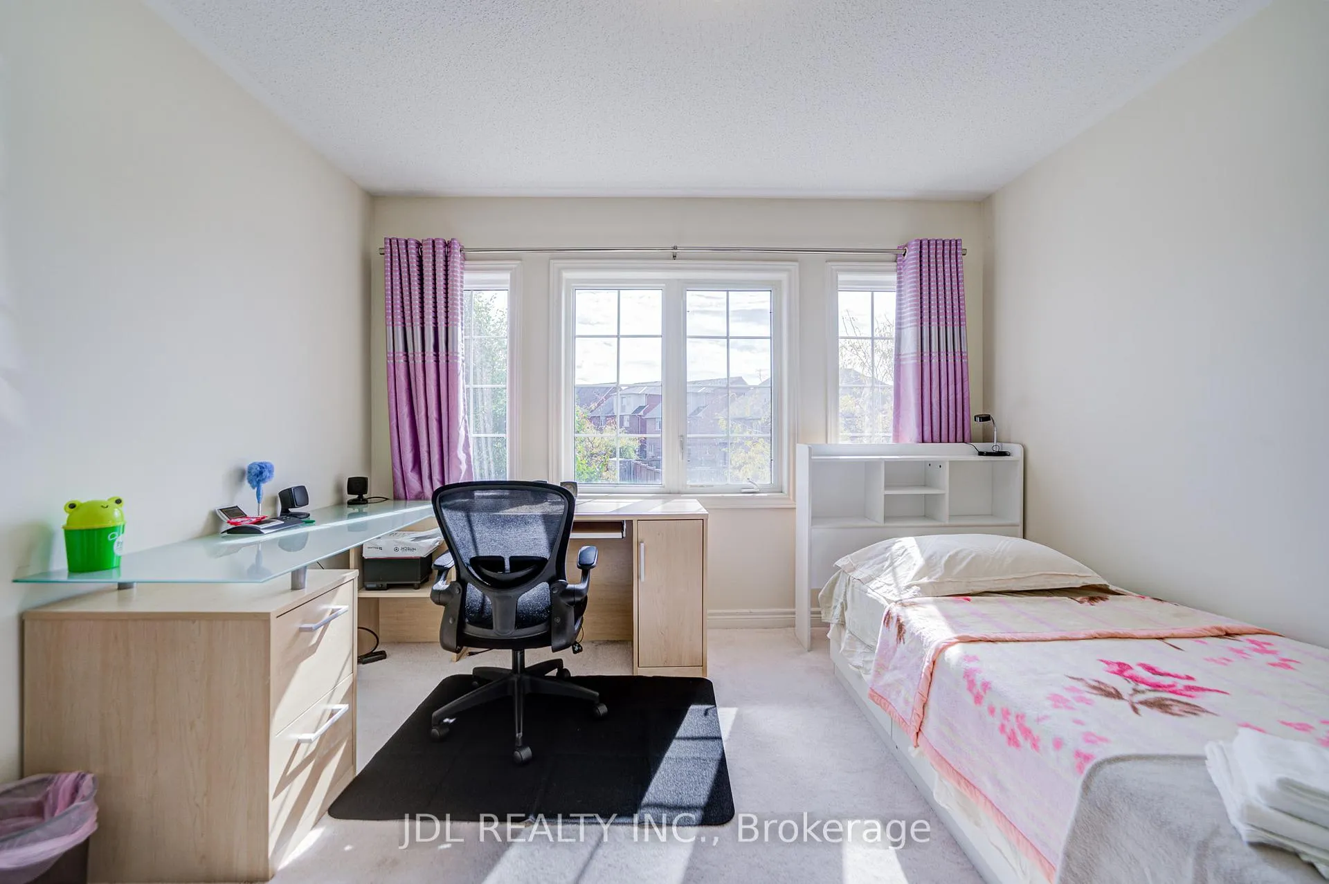 Photo 30 of 1139 Cenotaph Boulevard, Newmarket, Stonehaven-Wyndham — HOMEH