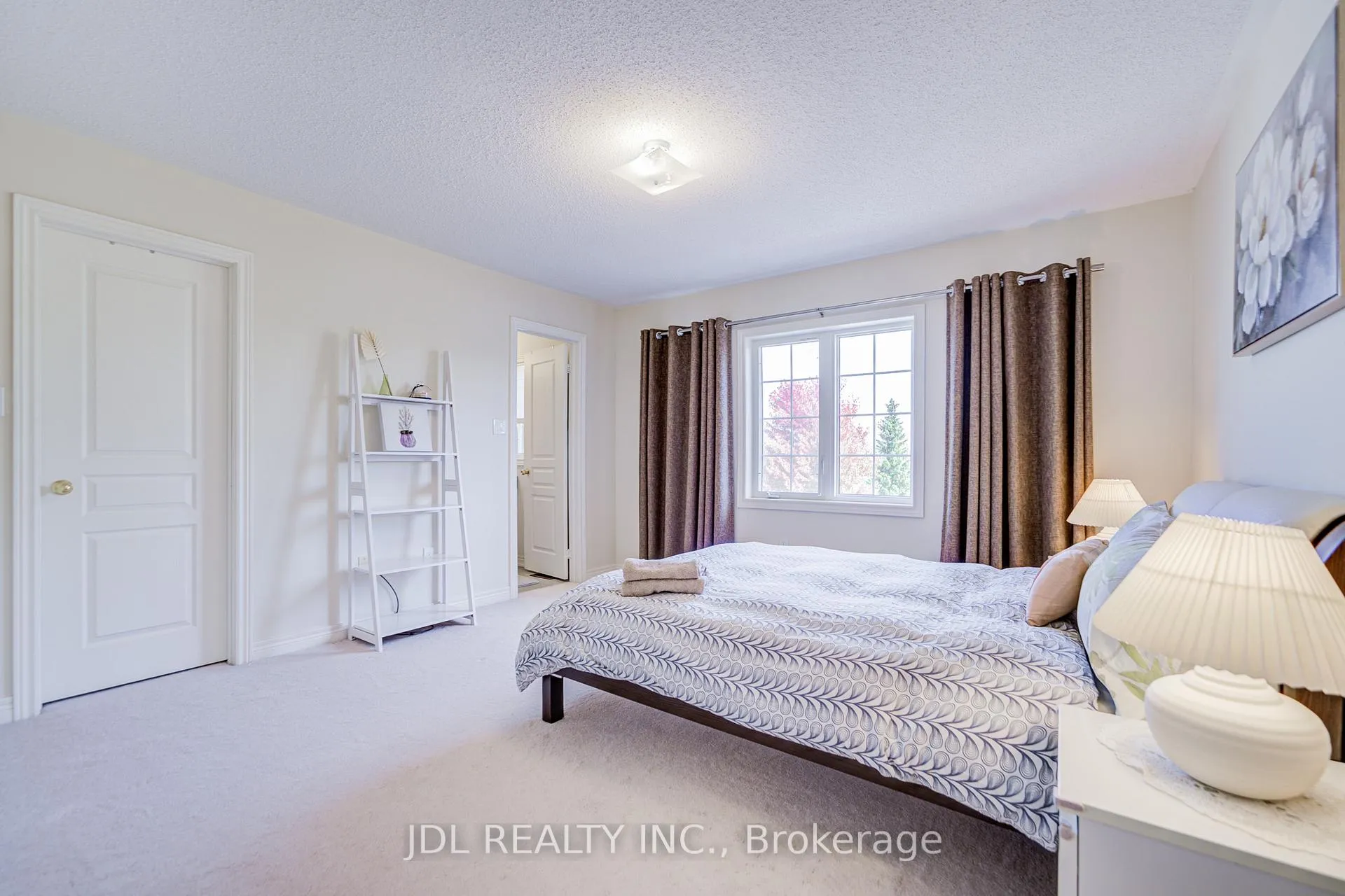 Photo 37 of 1139 Cenotaph Boulevard, Newmarket, Stonehaven-Wyndham — HOMEH