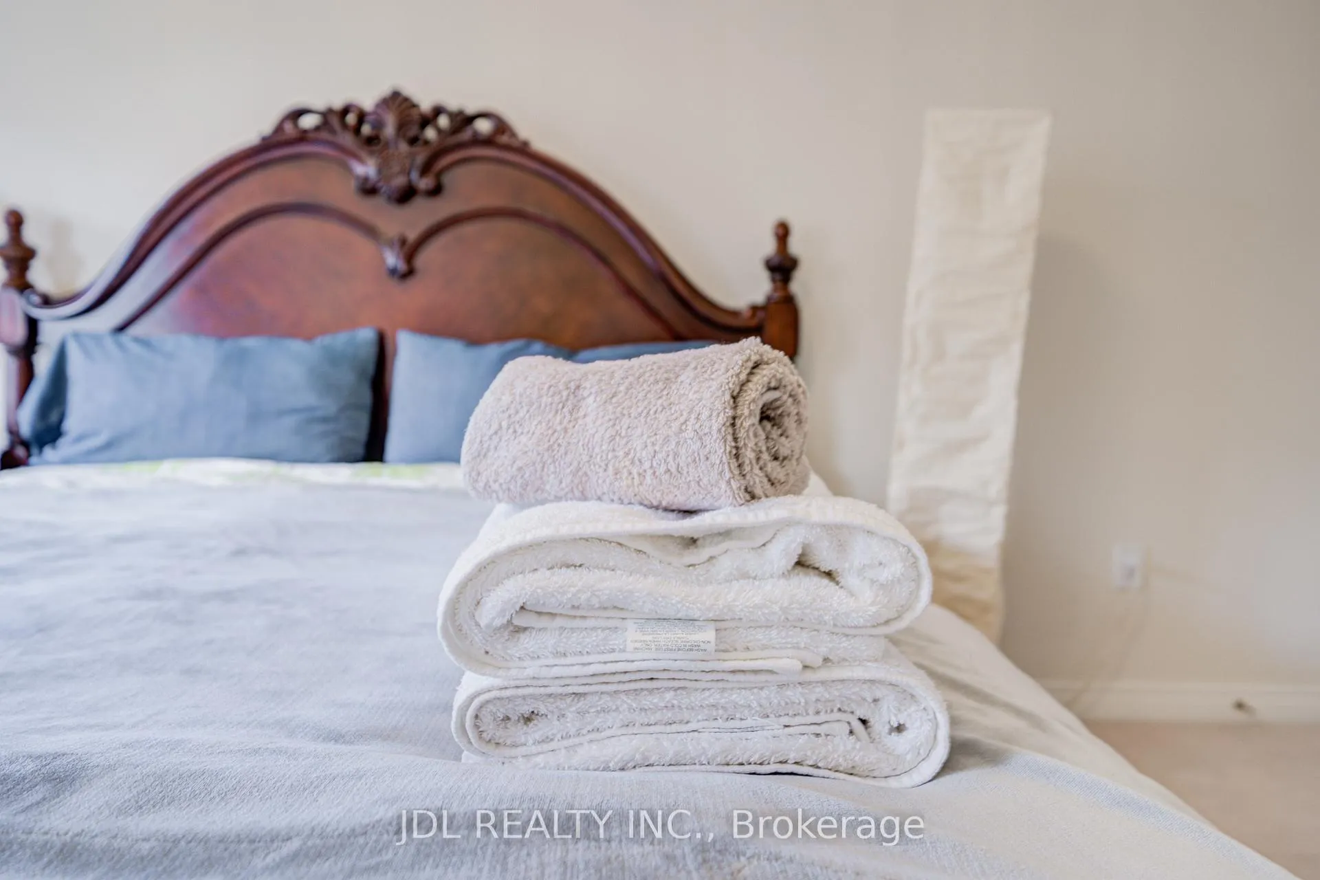 Photo 46 of 1139 Cenotaph Boulevard, Newmarket, Stonehaven-Wyndham — HOMEH