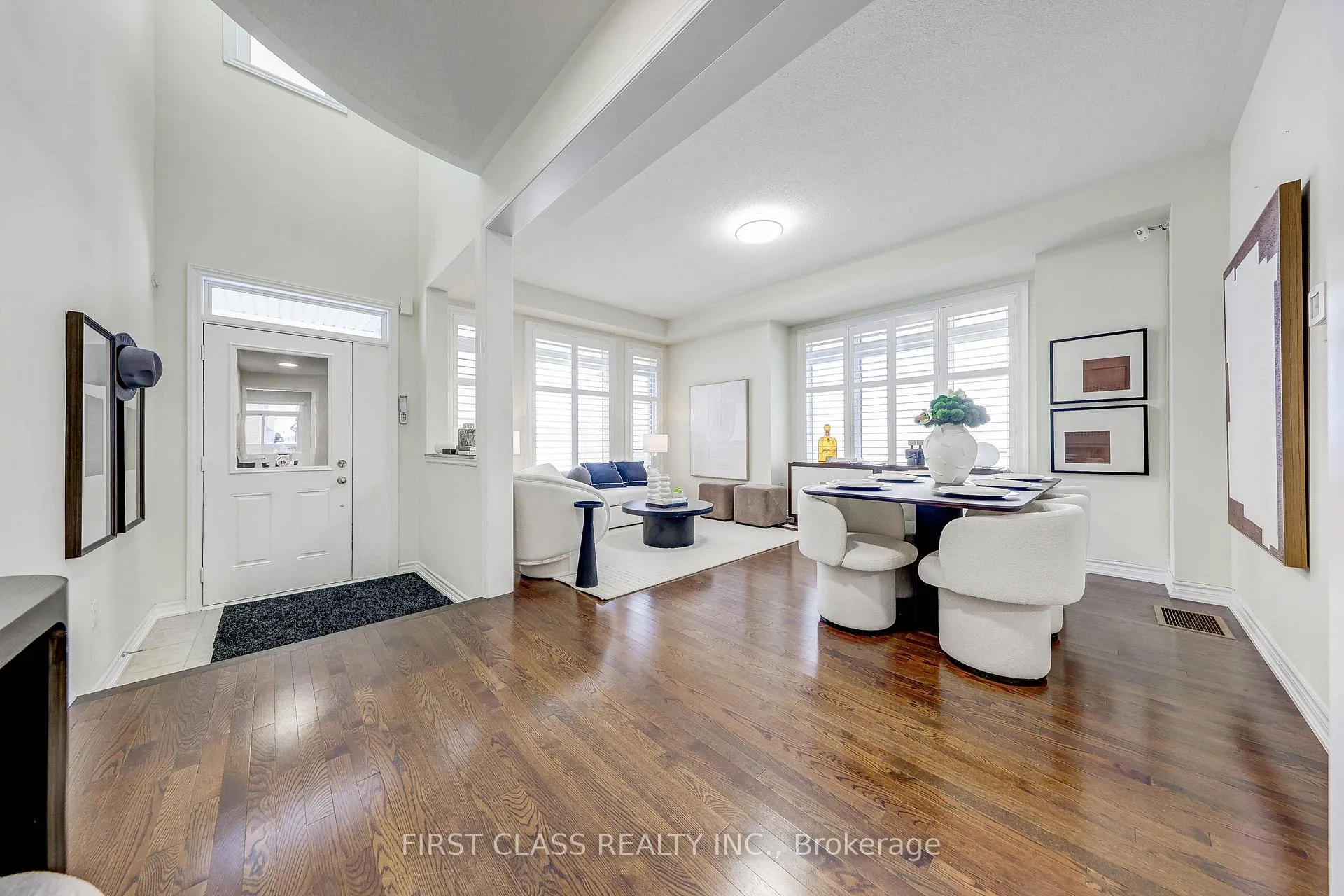 Photo 4 of 2 James Parrott Avenue, Markham, Wismer — HOMEH