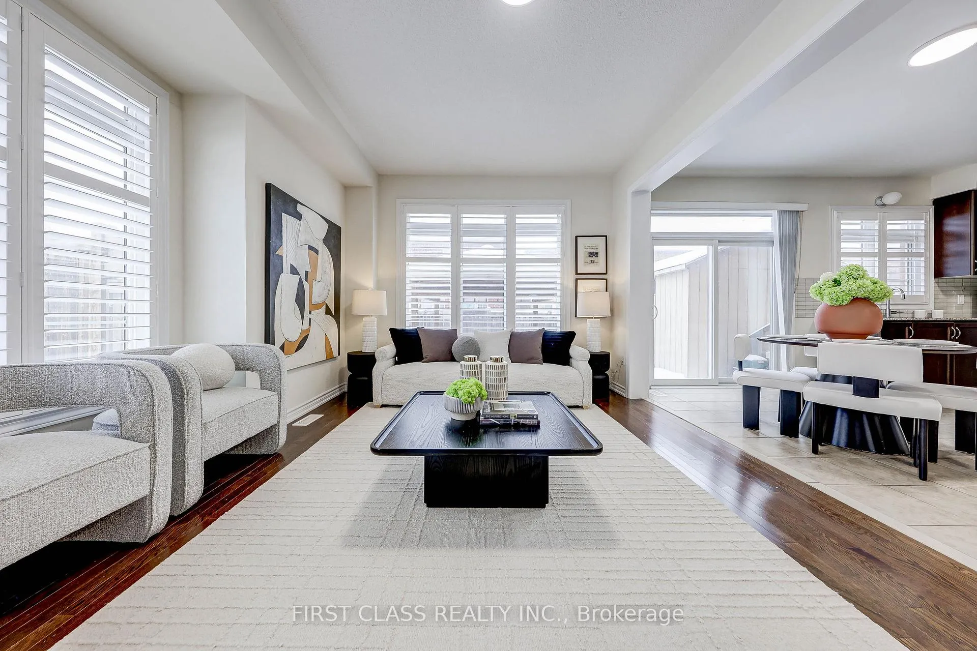 Photo 13 of 2 James Parrott Avenue, Markham, Wismer — HOMEH