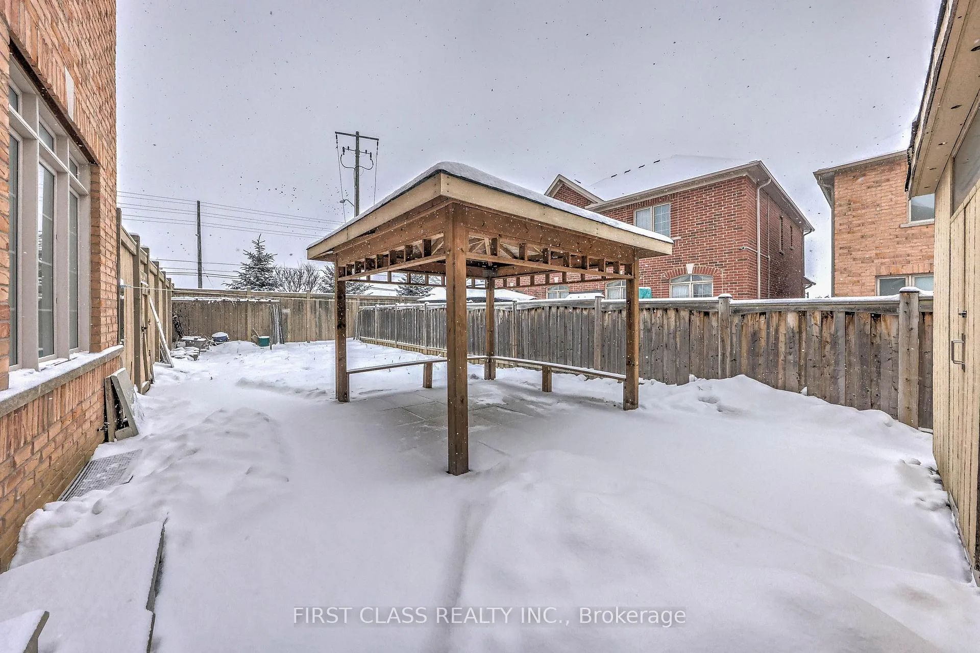 Photo 29 of 2 James Parrott Avenue, Markham, Wismer — HOMEH