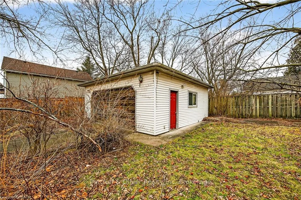 Photo 44 of 4637 Ellis Street, Niagara Falls, Downtown — HOMEH