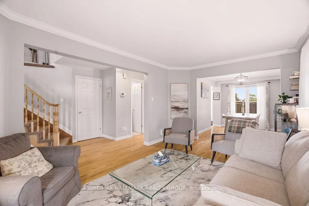 Photo 9 of 1542 Tonilee Drive, Ottawa, Carson Grove — HOMEH