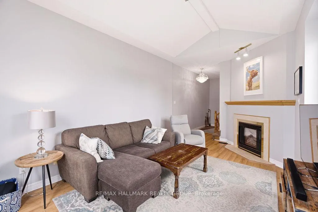 Photo 25 of 1542 Tonilee Drive, Ottawa, Carson Grove — HOMEH