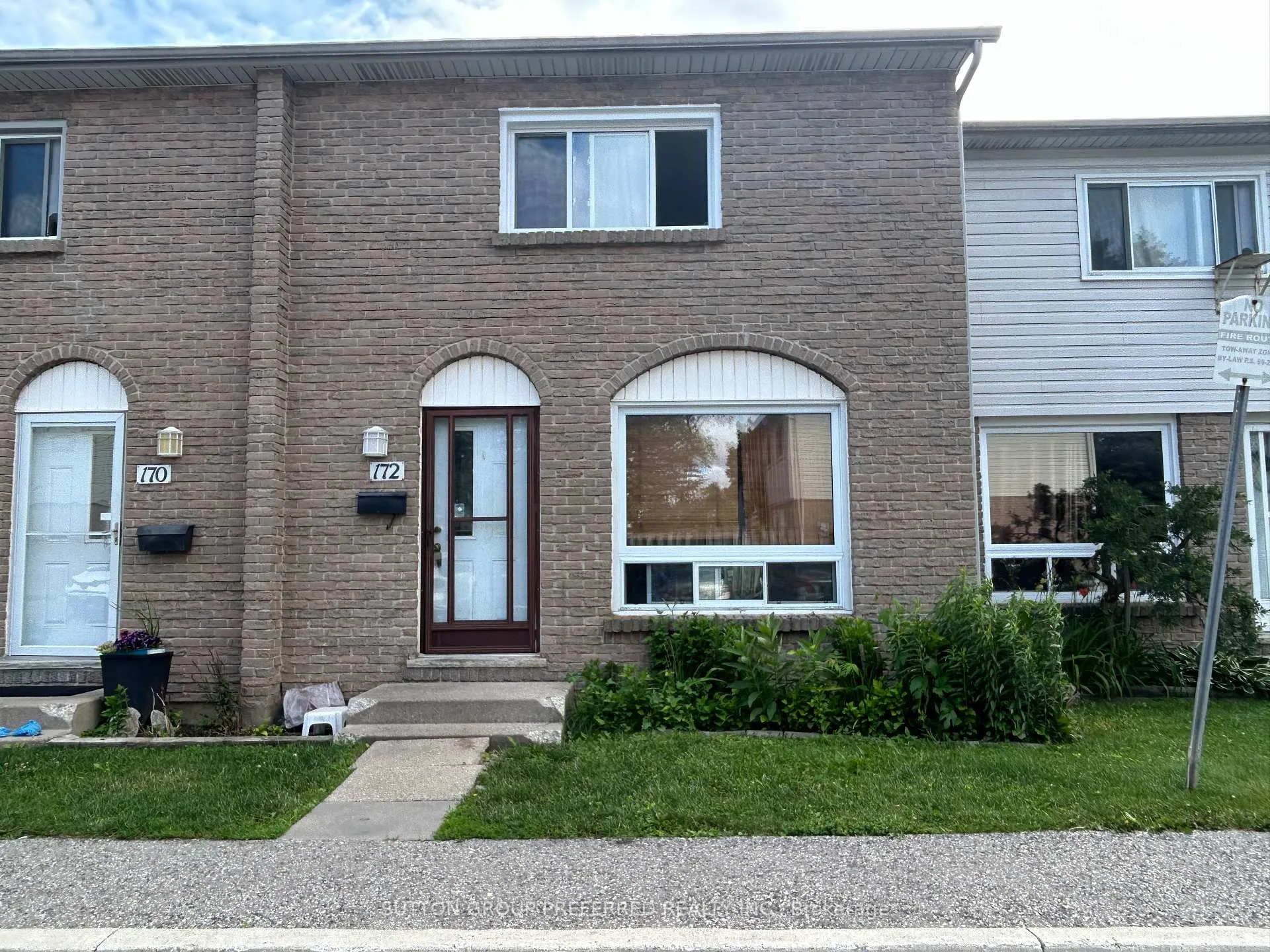 Front of Unit 172, 1775 Culver Drive