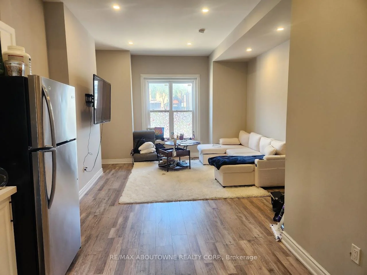 Photo 10 of Unit 1A, 498 Main Street E, Hamilton, Stinson — HOMEH