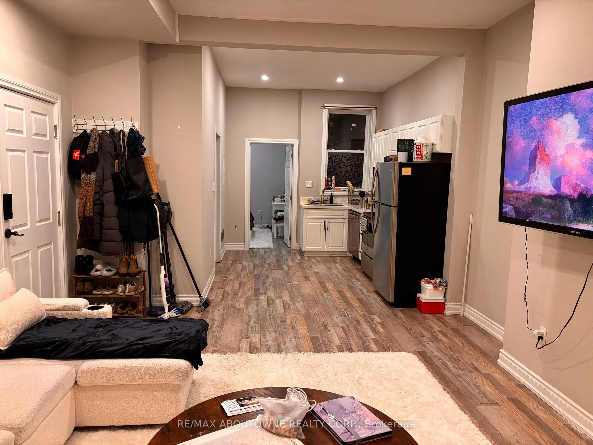 Photo 13 of Unit 1A, 498 Main Street E, Hamilton, Stinson — HOMEH