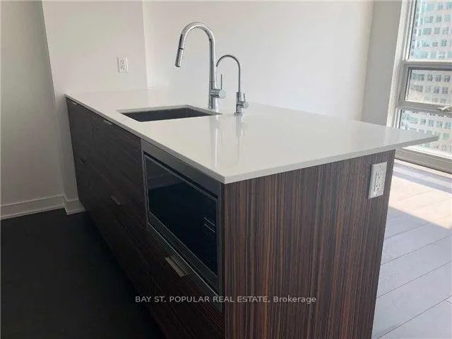 Photo 4 of Unit 2001, 88 Scott Street, Toronto, Church-Yonge Corridor — HOMEH