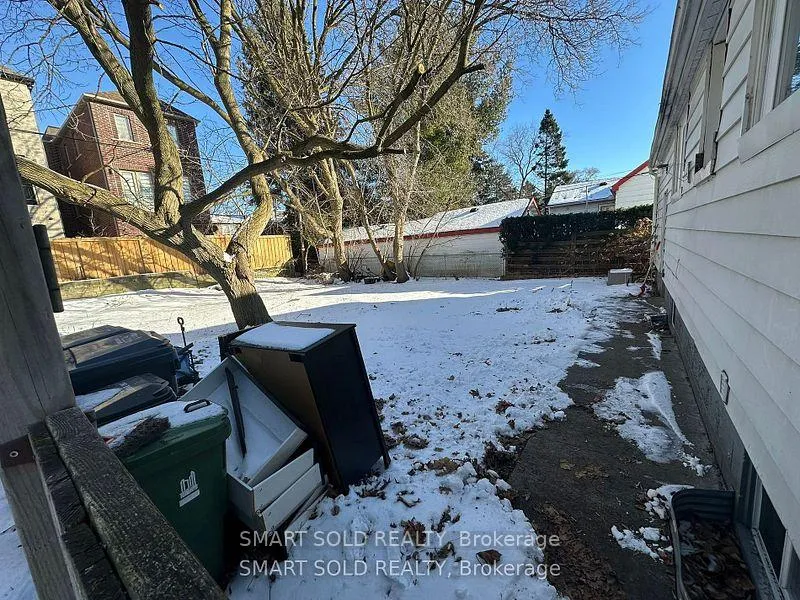 Photo 17 of 41 Maybourne Avenue, Scarborough, Clairlea-Birchmount — HOMEH