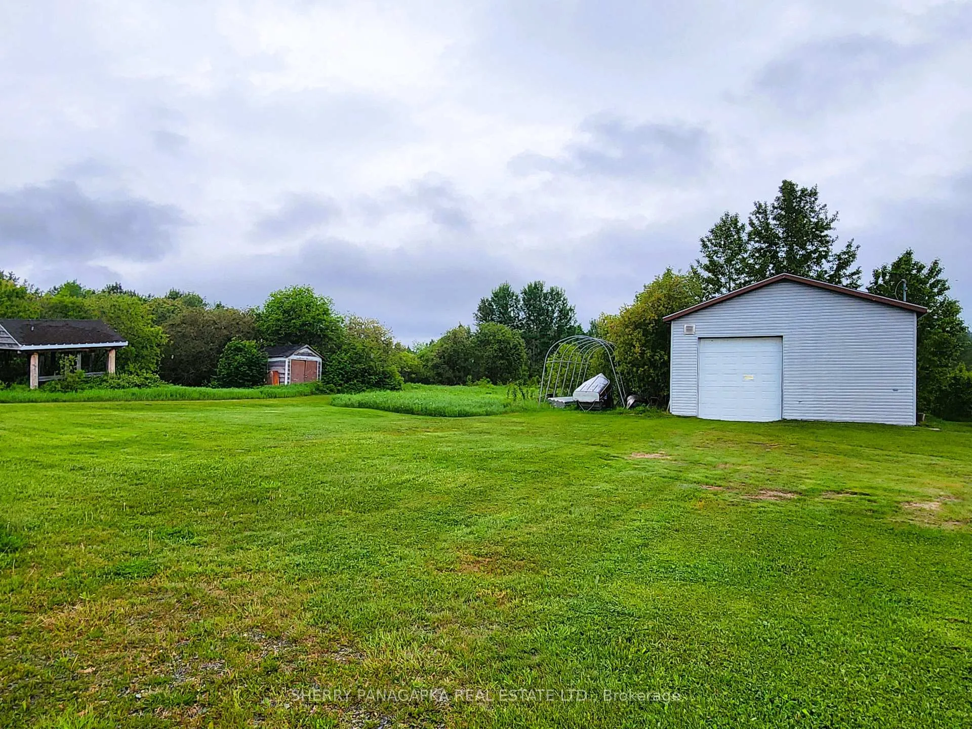 Photo 31 of 68 Fourth Avenue, Kirkland Lake, Larder Lake — HOMEH