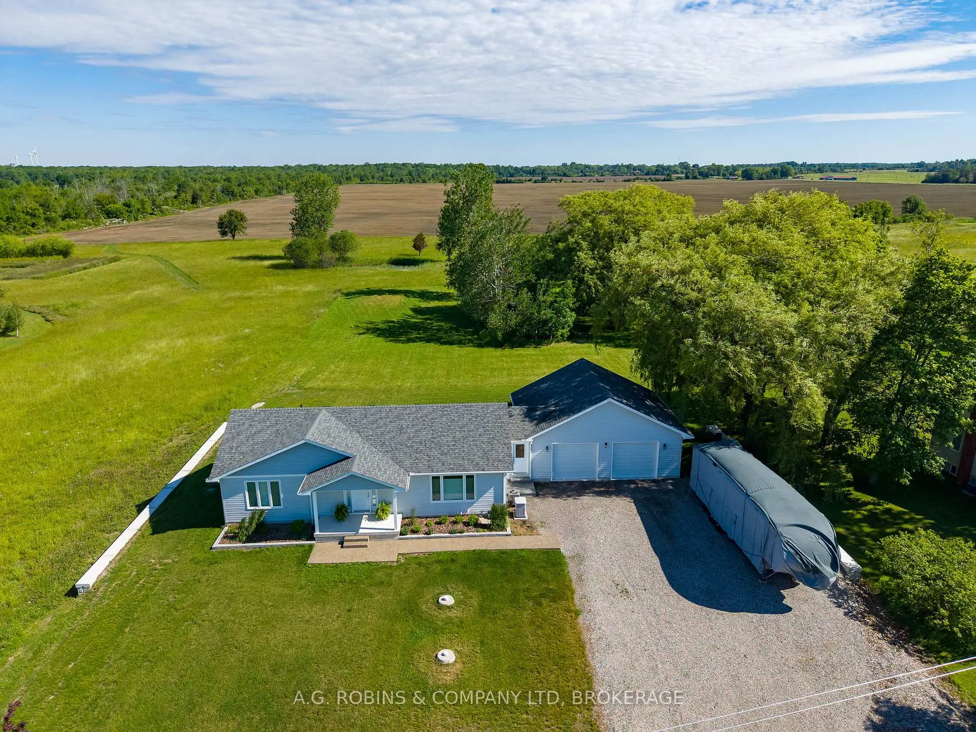 Photo 4 of 11716 Lakeshore Road, Wainfleet, Lakeshore — HOMEH