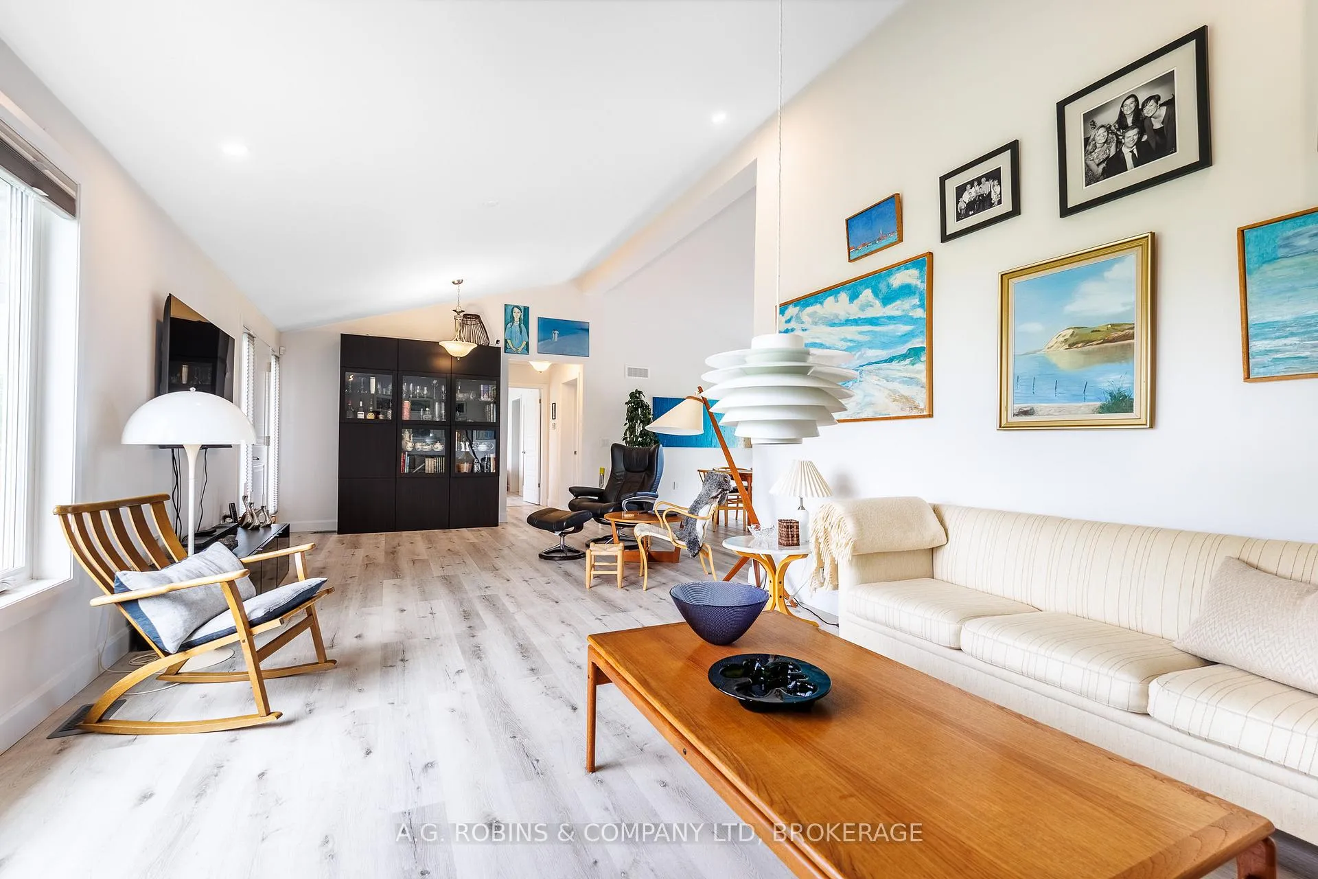 Photo 11 of 11716 Lakeshore Road, Wainfleet, Lakeshore — HOMEH