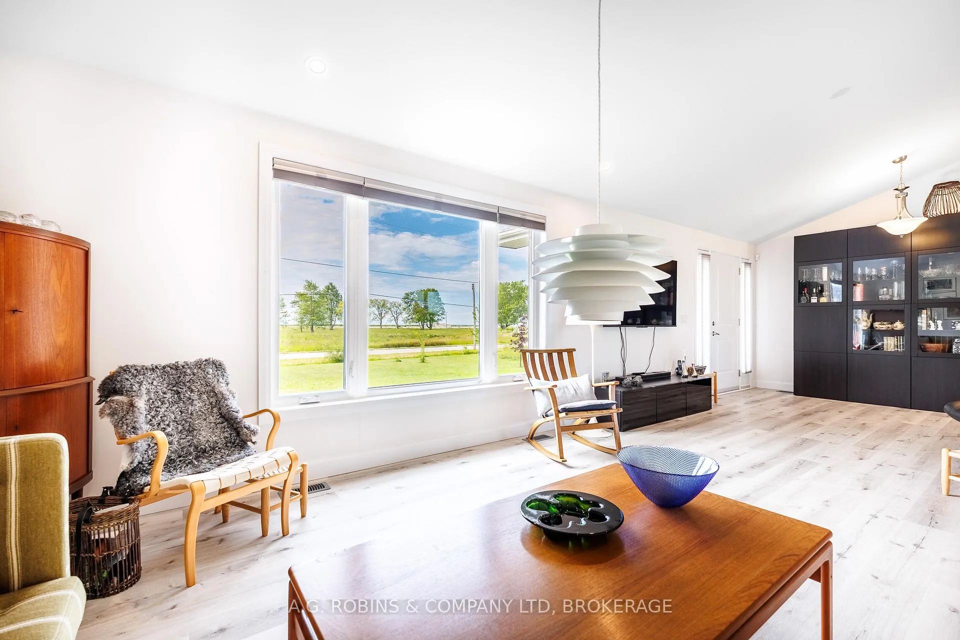 Photo 12 of 11716 Lakeshore Road, Wainfleet, Lakeshore — HOMEH