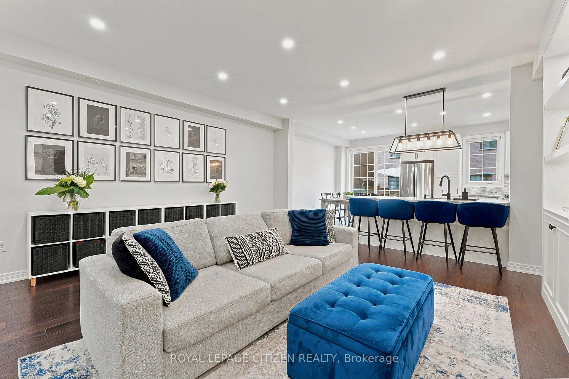 Photo 10 of 6 Alexie Way, Vaughan, Vellore Village — HOMEH