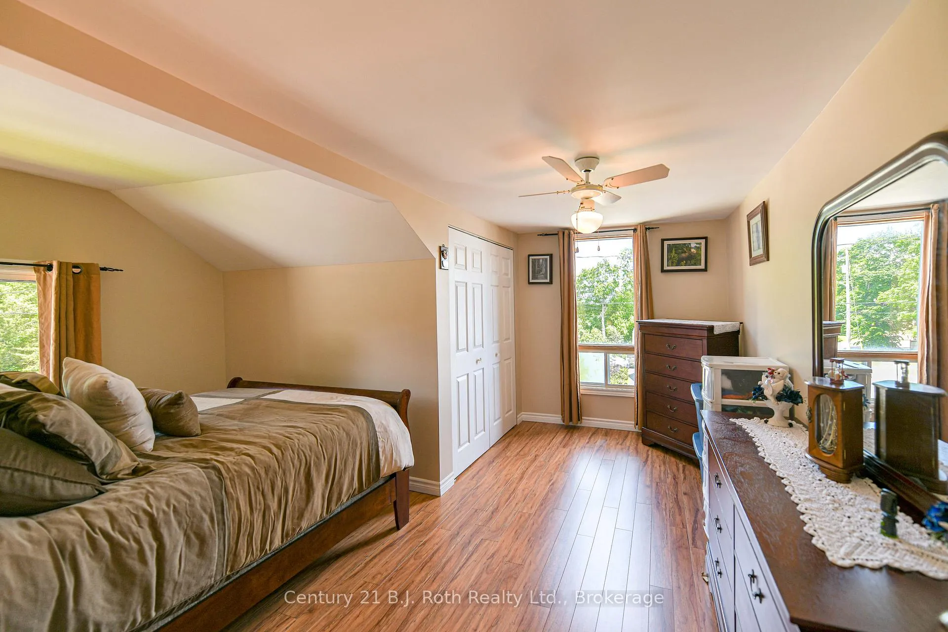 Photo 38 of 139 Borland Street E, Orillia — HOMEH