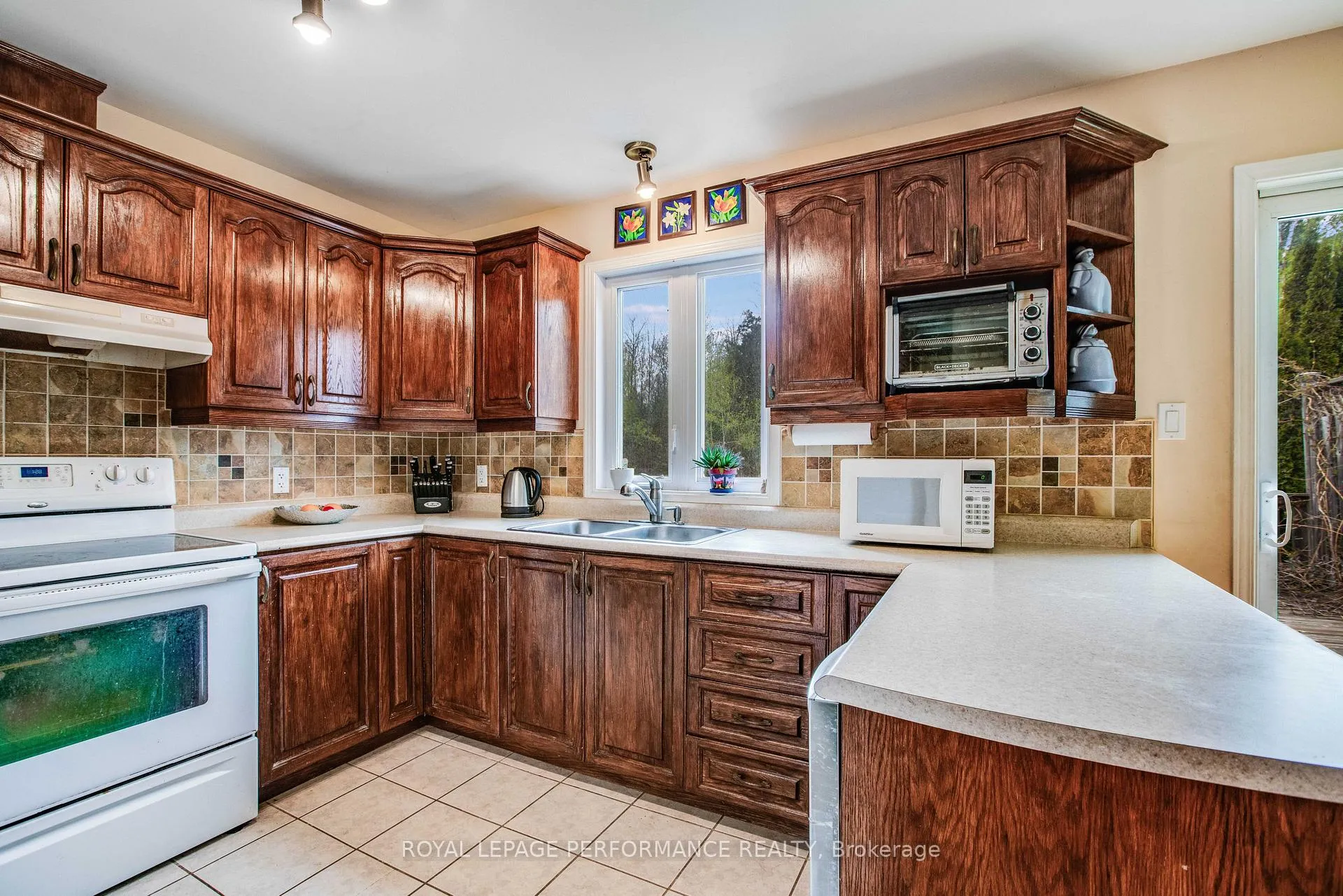 Photo 14 of 531 Du Bercail Road, Champlain, L'Orignal — HOMEH
