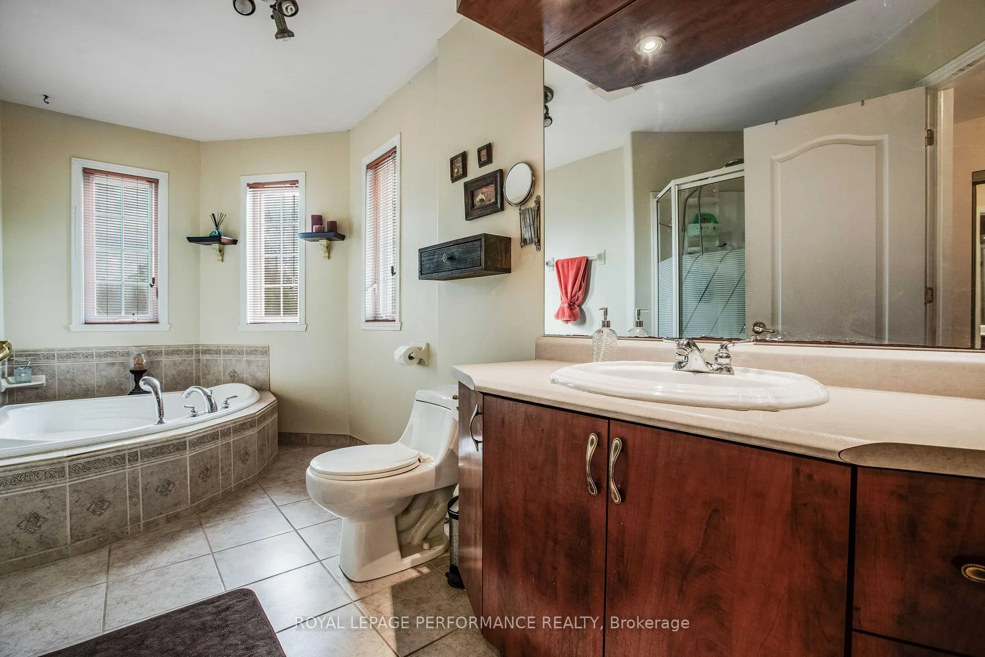 Photo 23 of 531 Du Bercail Road, Champlain, L'Orignal — HOMEH