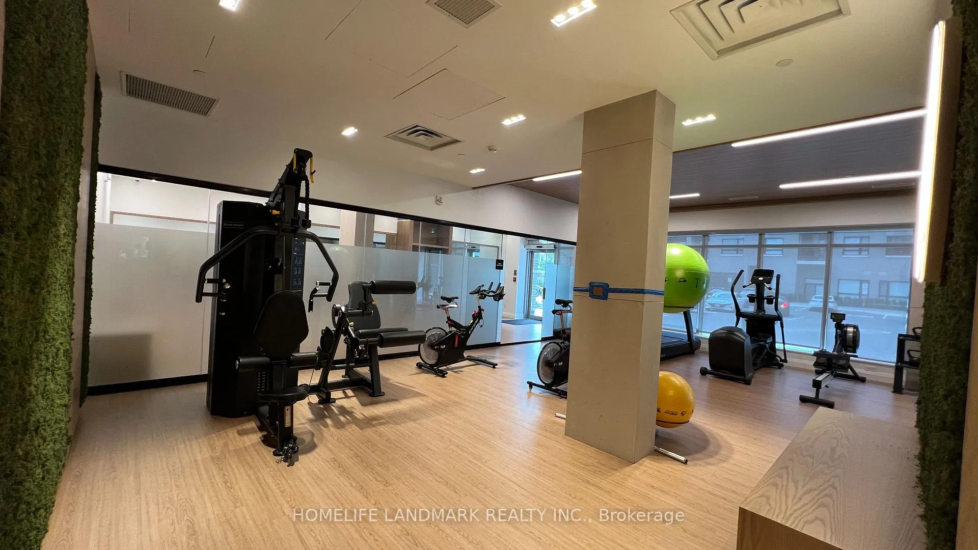 Photo 12 of Unit 206, 3250 Carding Mill Trail, Oakville, Glenorchy — HOMEH