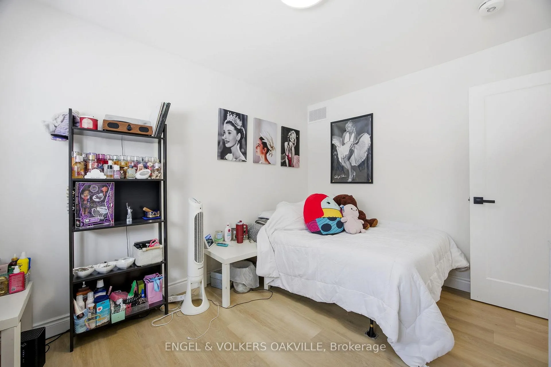 Photo 15 of 206 Yeates Avenue, Barrie, Painswick North — HOMEH