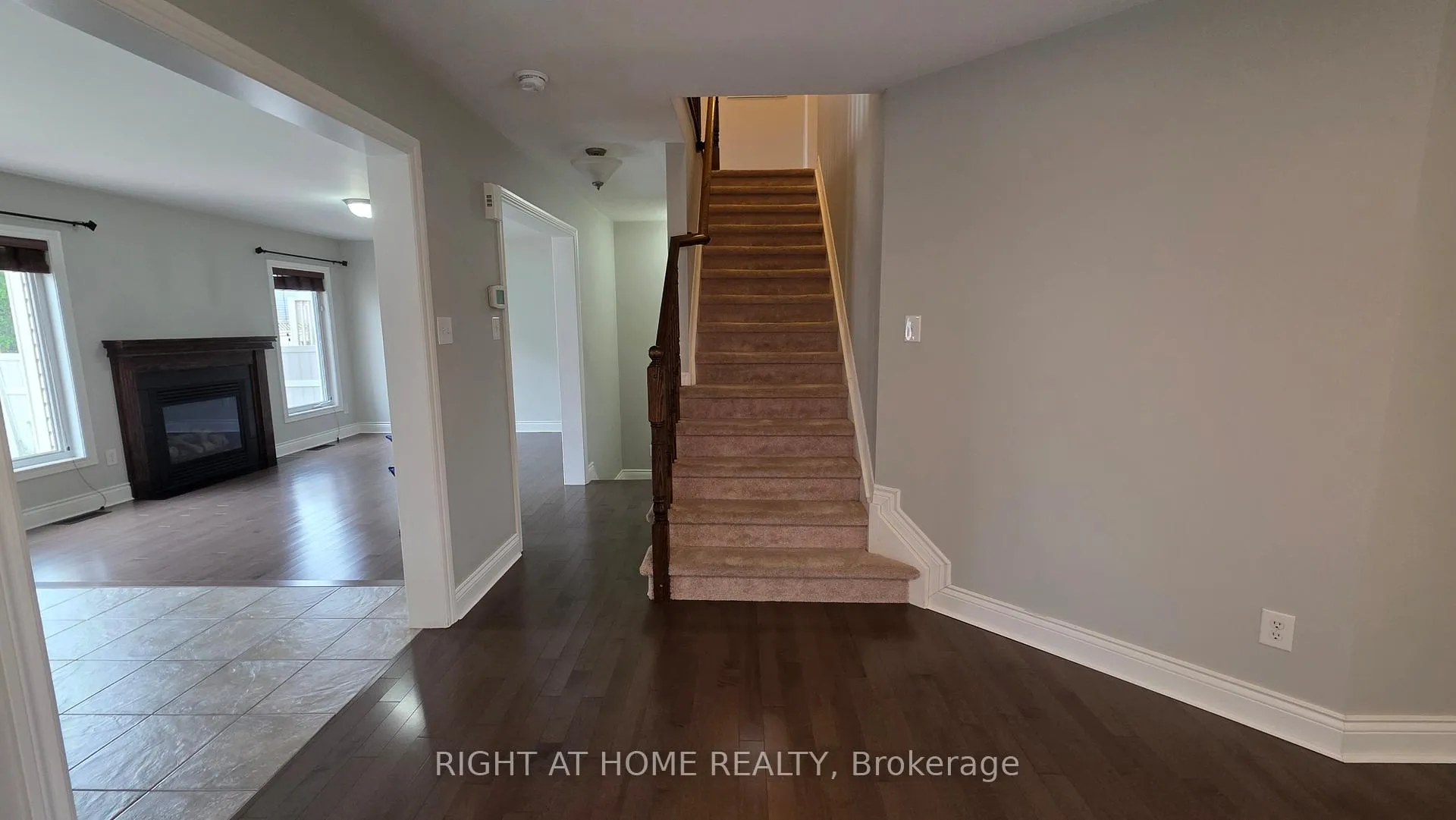 Photo 6 of 3588 Cambrian Rd Cambrian Road, Ottawa, Barrhaven - Half Moon Bay — HOMEH