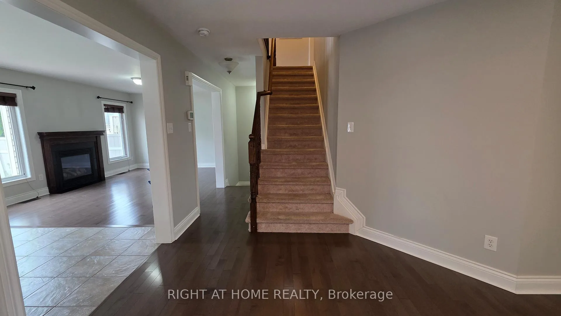 Photo 7 of 3588 Cambrian Rd Cambrian Road, Ottawa, Barrhaven - Half Moon Bay — HOMEH