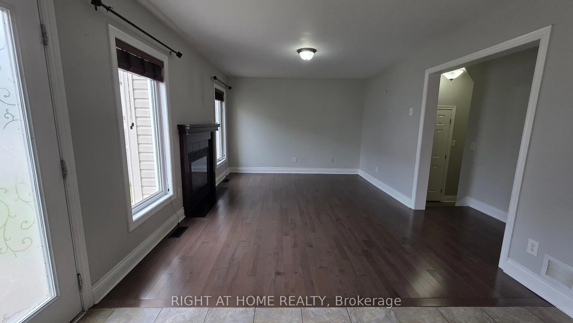 Photo 10 of 3588 Cambrian Rd Cambrian Road, Ottawa, Barrhaven - Half Moon Bay — HOMEH