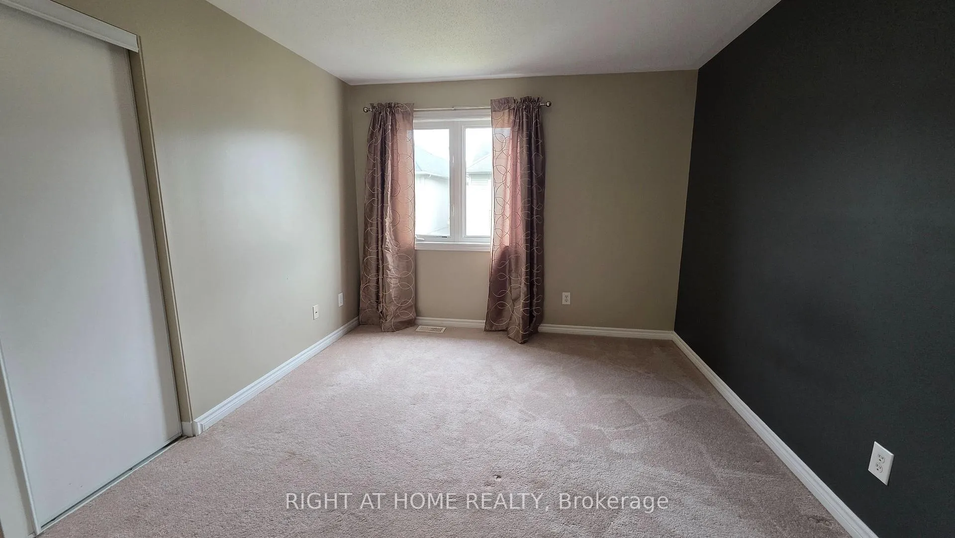 Photo 24 of 3588 Cambrian Rd Cambrian Road, Ottawa, Barrhaven - Half Moon Bay — HOMEH