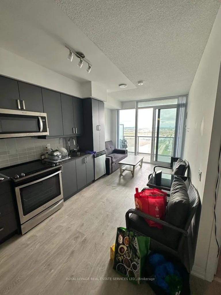 Photo 9 of Unit 2118, 7895 Jane Street E, Vaughan, Concord — HOMEH