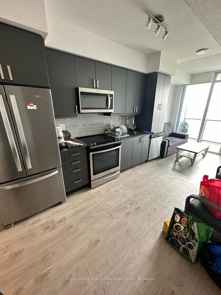 Photo 10 of Unit 2118, 7895 Jane Street E, Vaughan, Concord — HOMEH