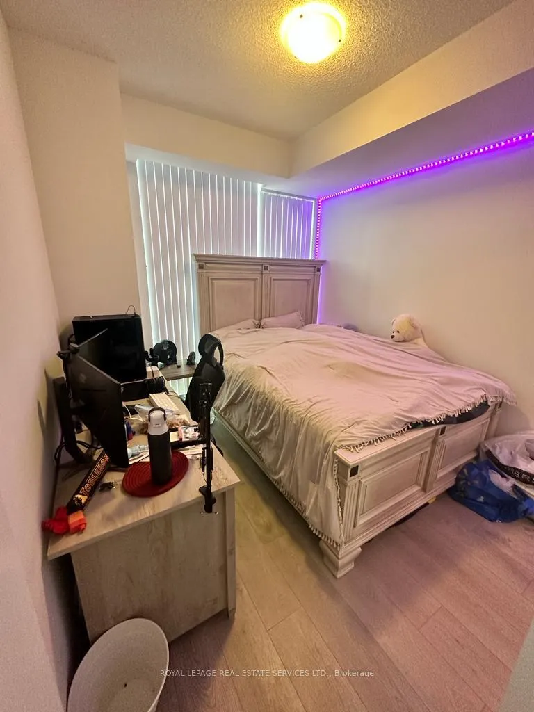 Photo 11 of Unit 2118, 7895 Jane Street E, Vaughan, Concord — HOMEH