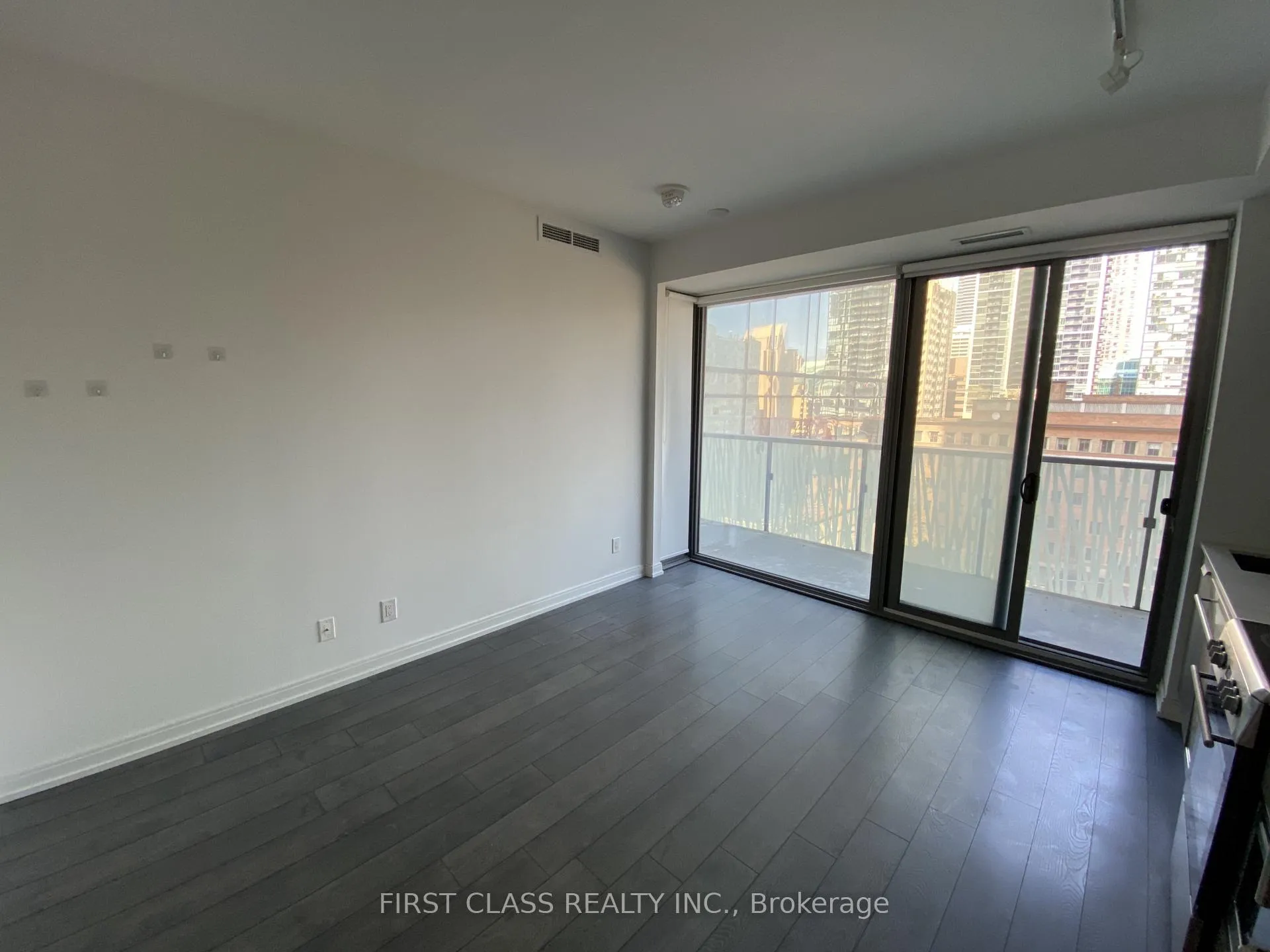 Photo 9 of Unit 911, 50 Charles Street E, Toronto, Church-Yonge Corridor — HOMEH