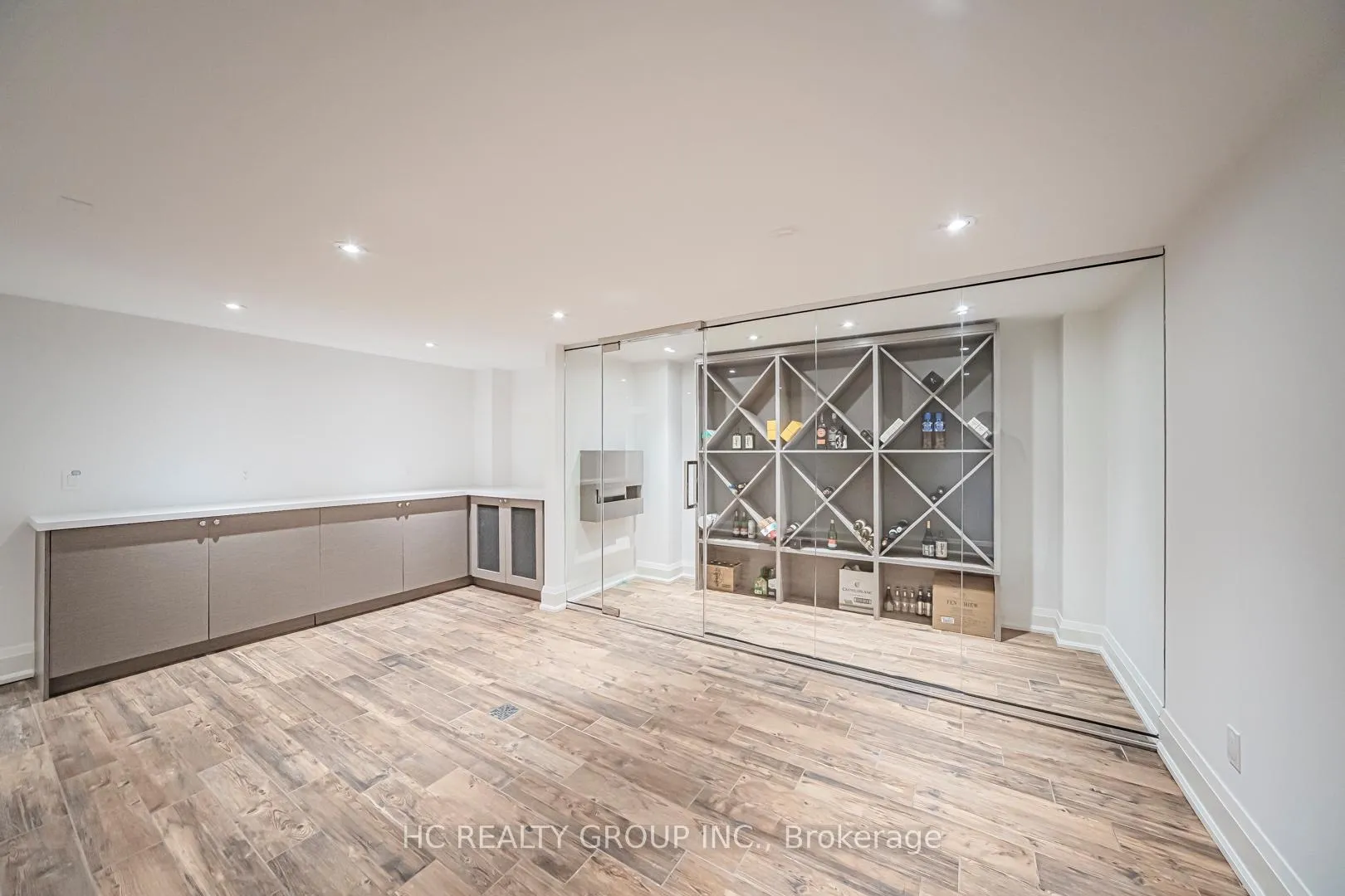 Photo 39 of 75 Yorkminster Road, North York, St. Andrew-Windfields — HOMEH