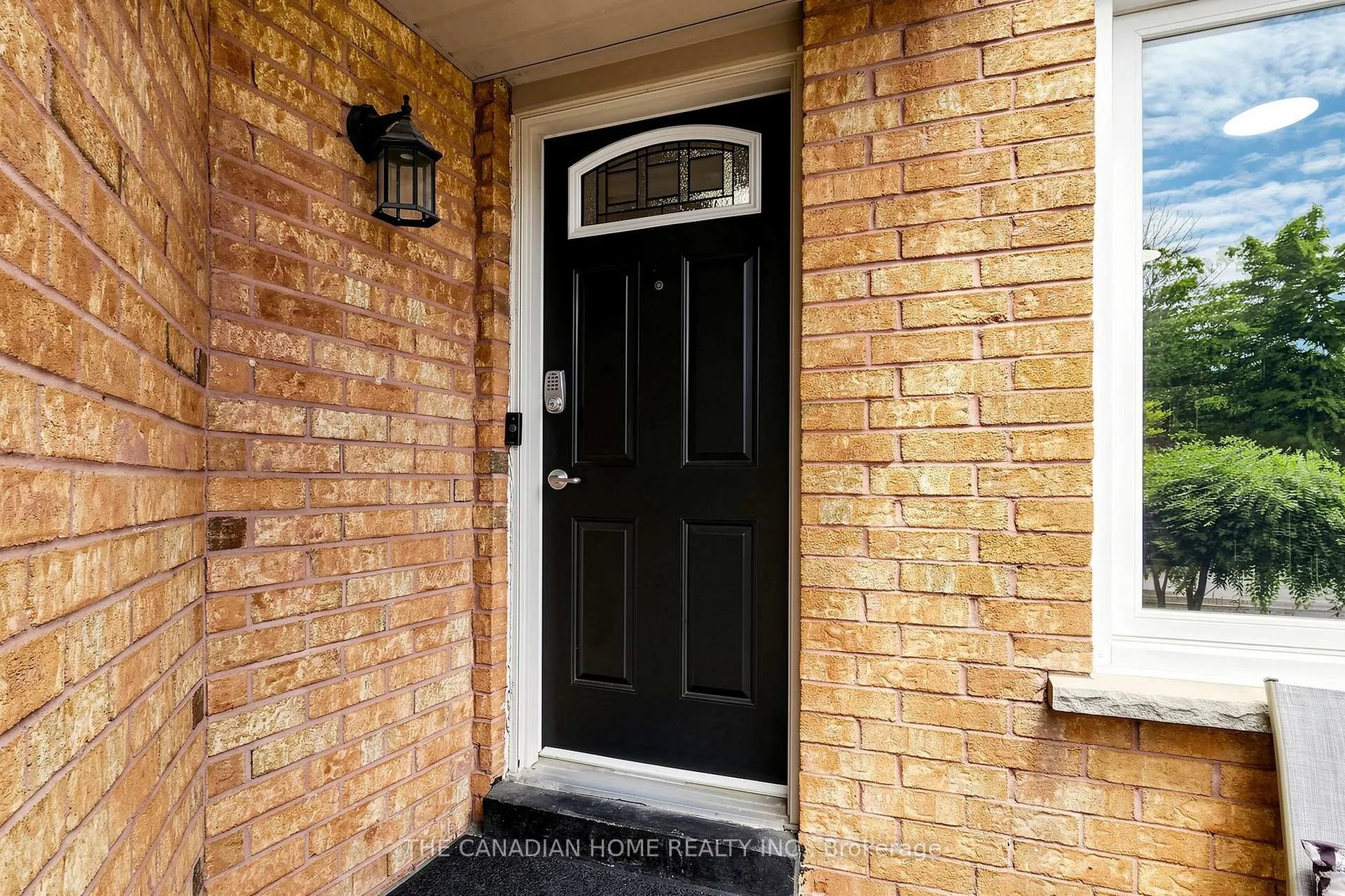 Photo 5 of 5 Woodstone Place, Whitby, Pringle Creek — HOMEH