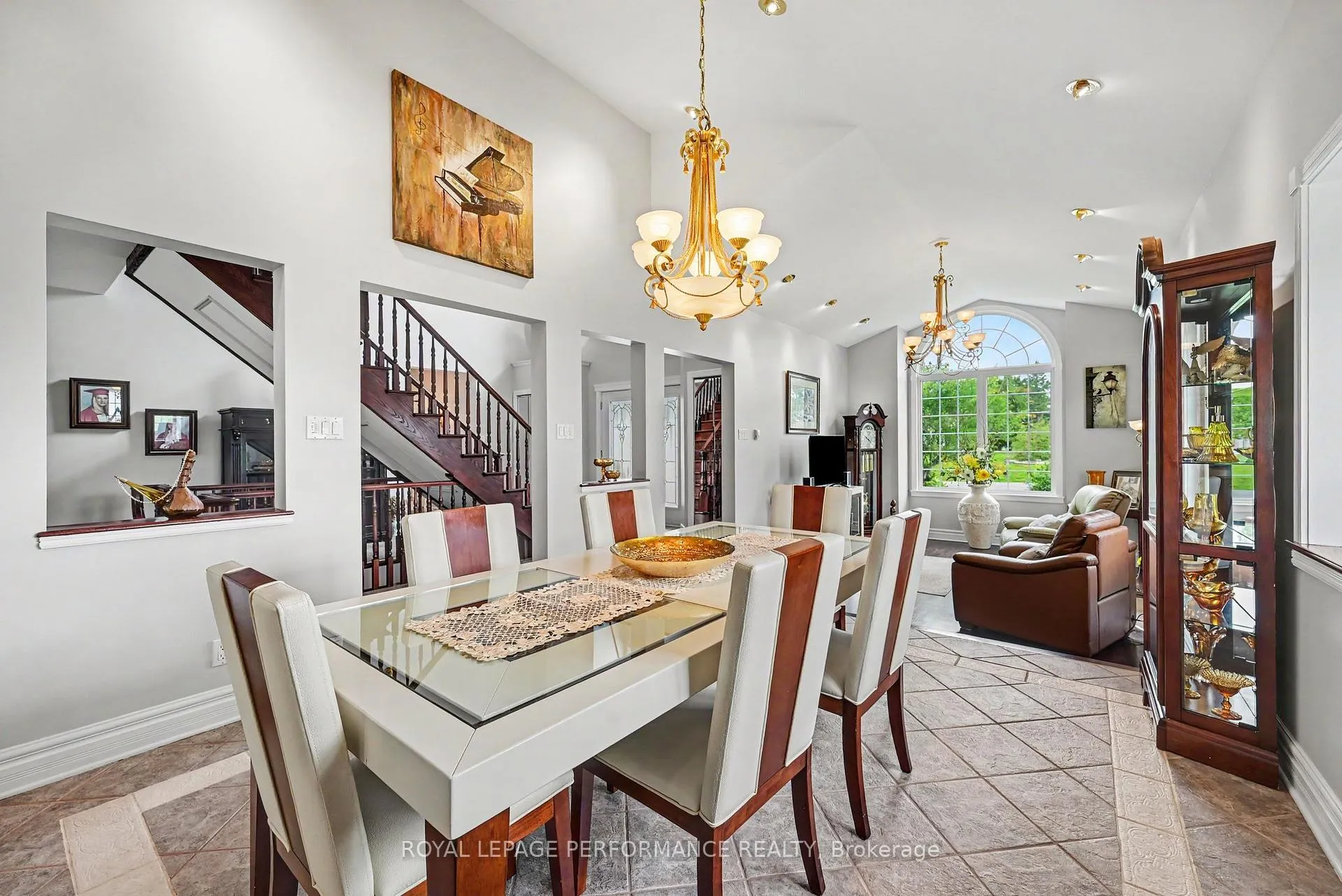 Photo 14 of 18 Chantine Drive, South Stormont, Long Sault — HOMEH
