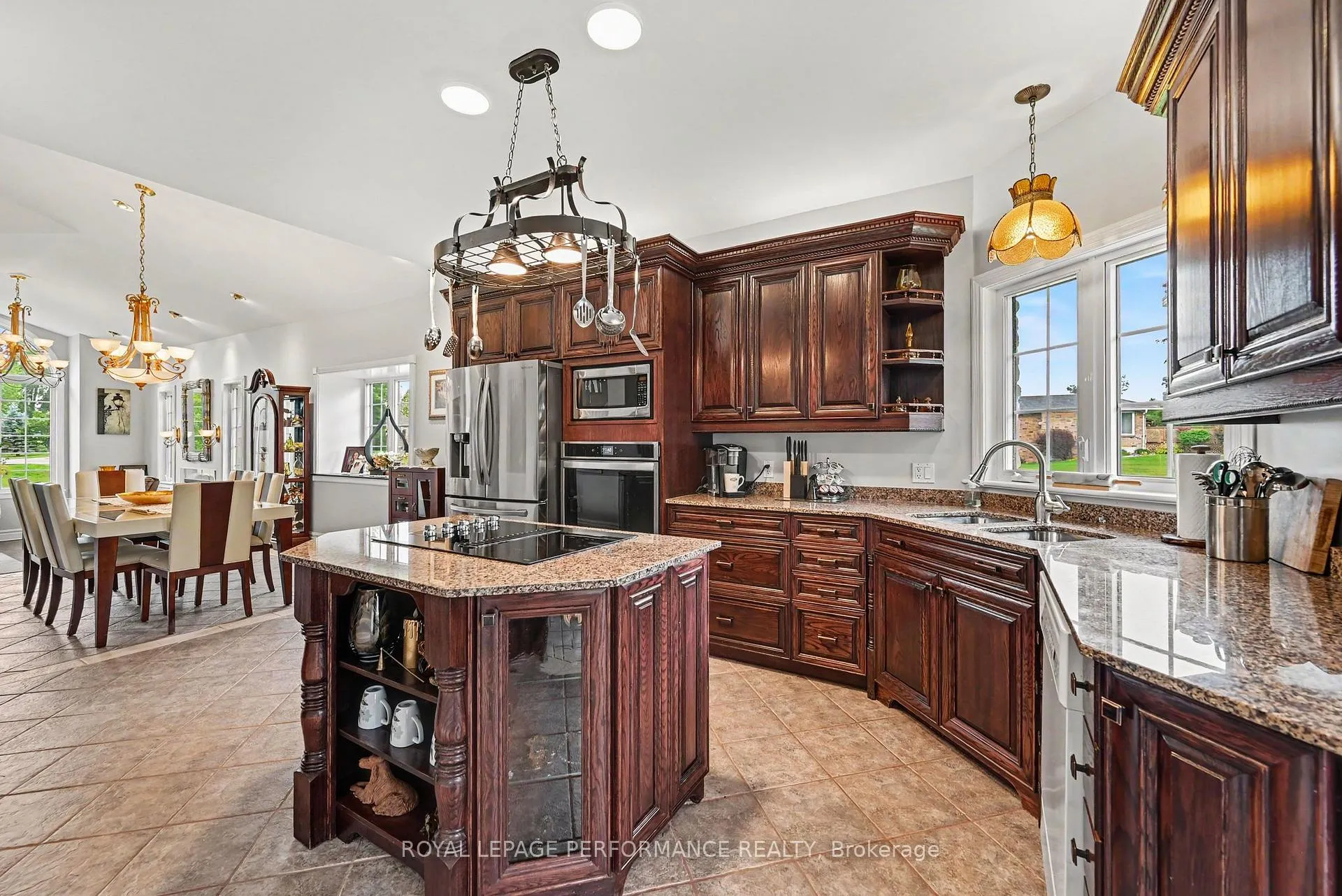 Photo 16 of 18 Chantine Drive, South Stormont, Long Sault — HOMEH