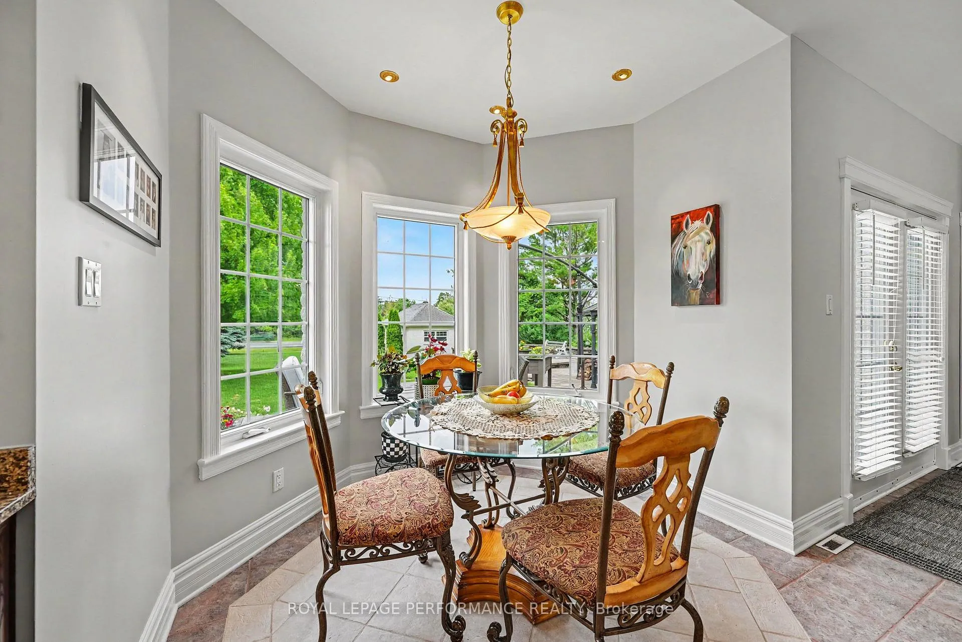 Photo 19 of 18 Chantine Drive, South Stormont, Long Sault — HOMEH