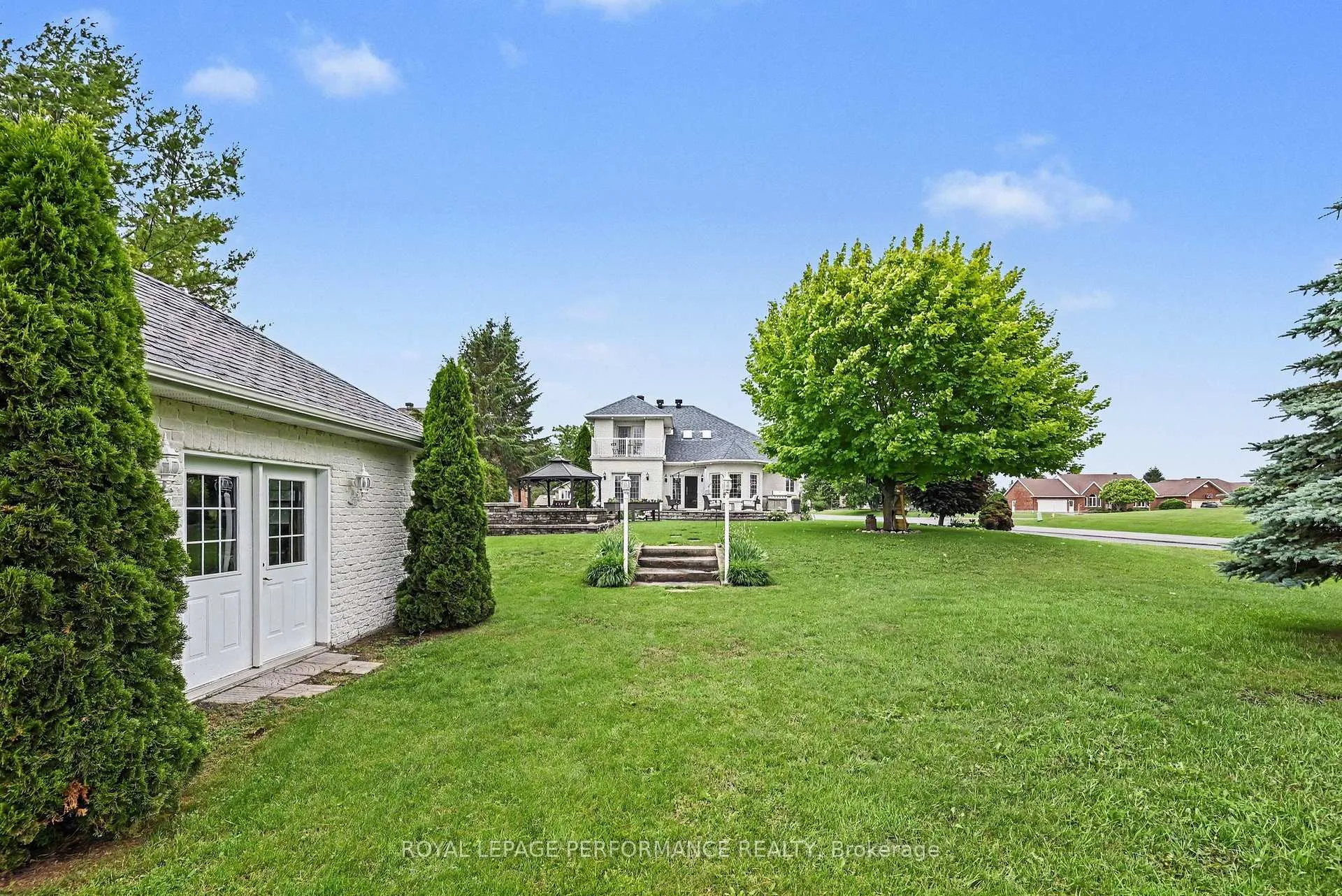 Photo 44 of 18 Chantine Drive, South Stormont, Long Sault — HOMEH