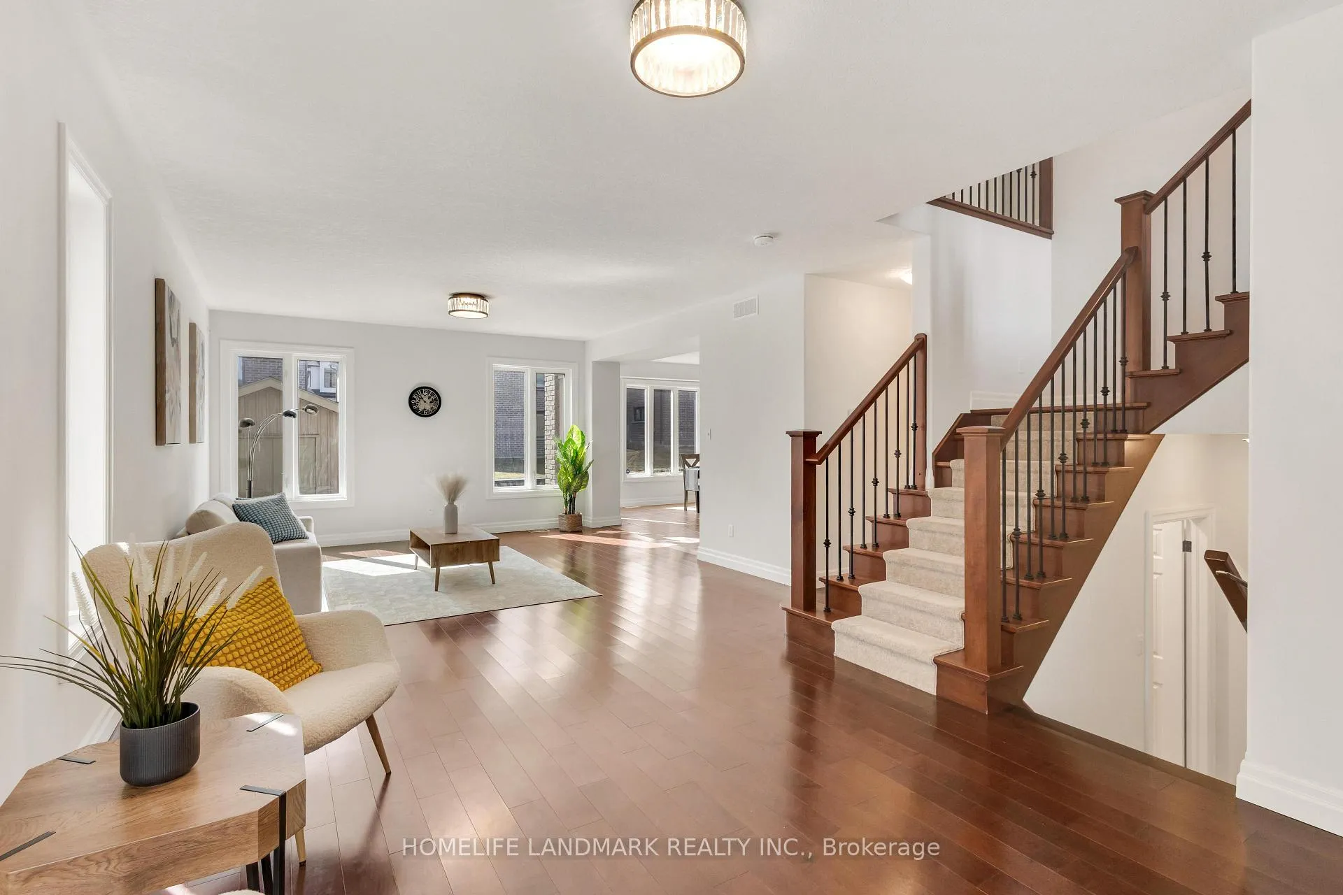 Photo 8 of 341 Zeller Drive, Kitchener, Grand River South — HOMEH