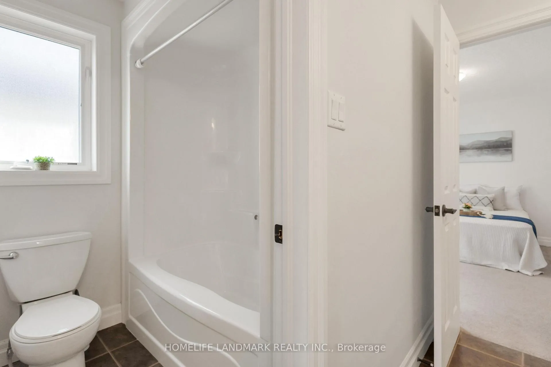 Photo 25 of 341 Zeller Drive, Kitchener, Grand River South — HOMEH