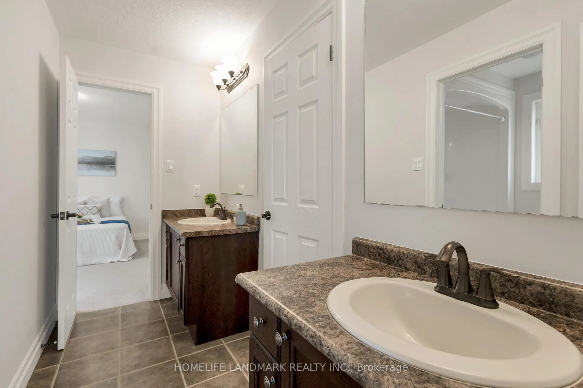 Photo 26 of 341 Zeller Drive, Kitchener, Grand River South — HOMEH