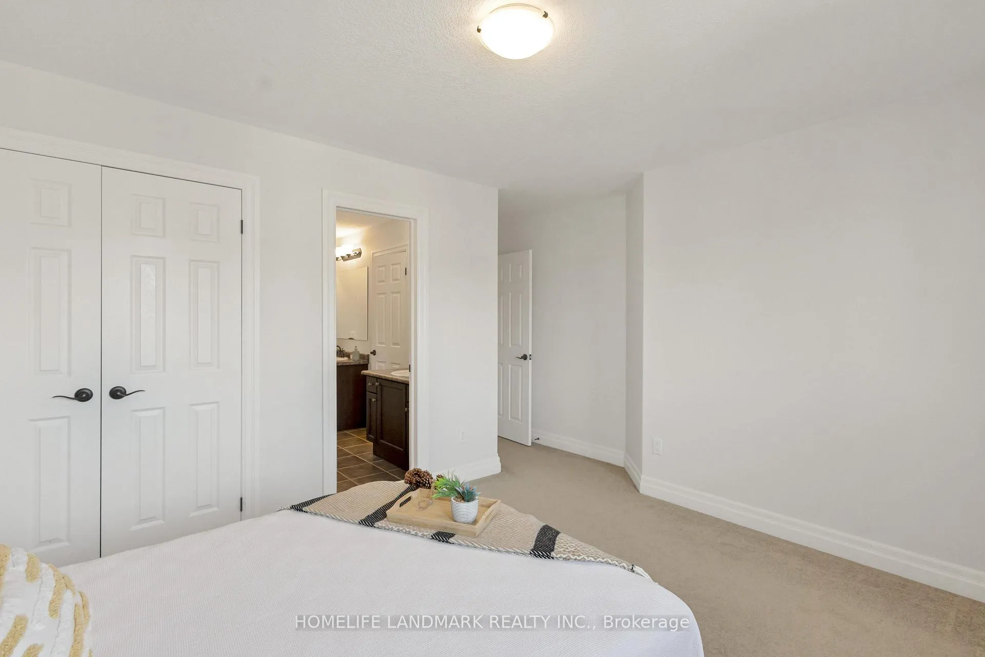 Photo 27 of 341 Zeller Drive, Kitchener, Grand River South — HOMEH