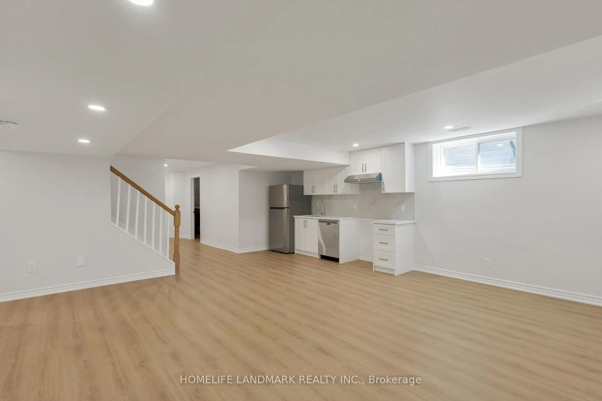 Photo 37 of 341 Zeller Drive, Kitchener, Grand River South — HOMEH