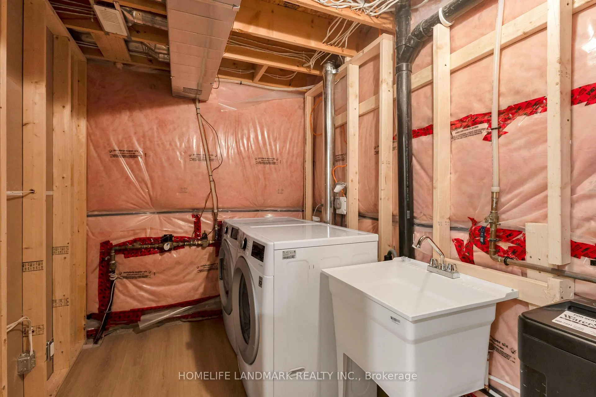 Photo 43 of 341 Zeller Drive, Kitchener, Grand River South — HOMEH