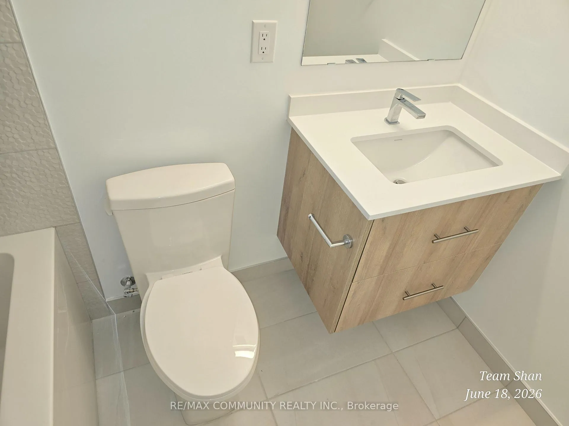 Photo 13 of Unit 2002, 9751 Markham Road, Markham, Greensborough — HOMEH