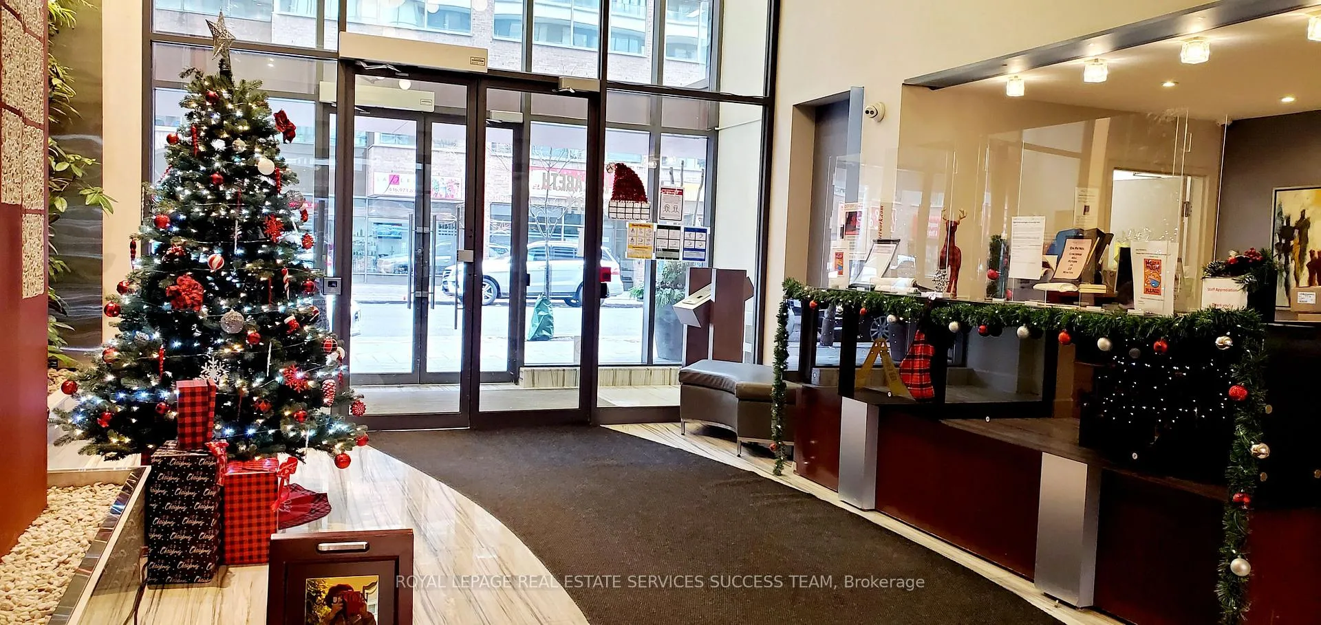 Photo 13 of Unit 1009, 111 Elizabeth Street, Toronto, Bay Street Corridor — HOMEH