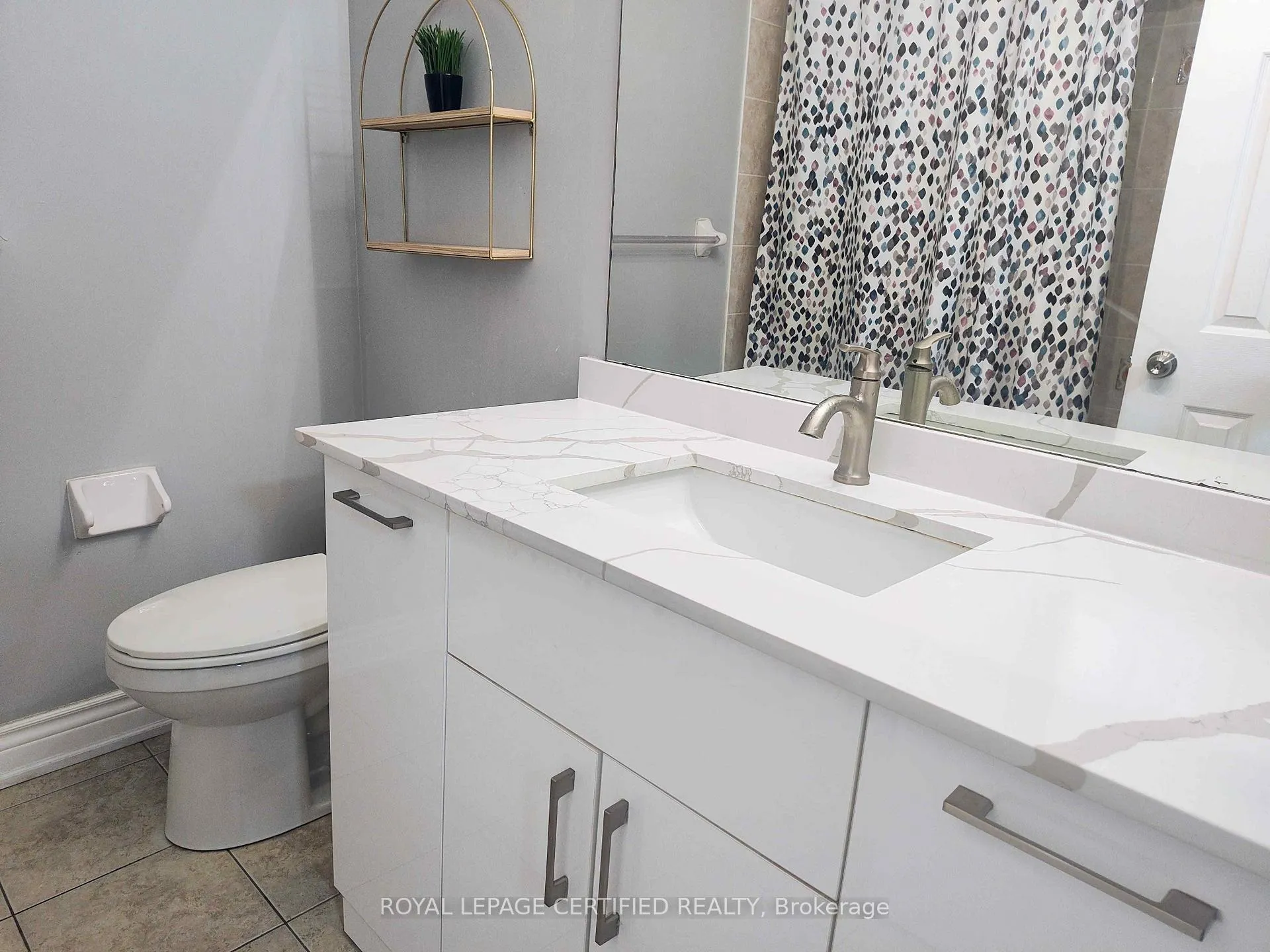 Photo 17 of 392 Hobbs Crescent, Milton, Clarke — HOMEH