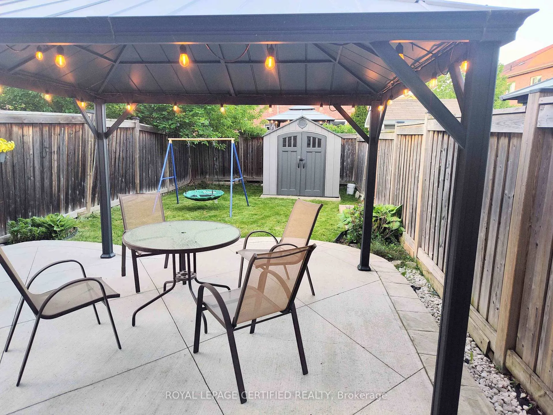 Photo 18 of 392 Hobbs Crescent, Milton, Clarke — HOMEH